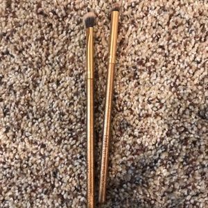 Small Luxie eyebrushes